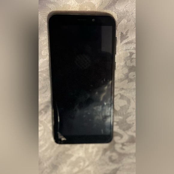 Cloud Mobile Cell Phone No Sim Card. - Picture 3 of 4